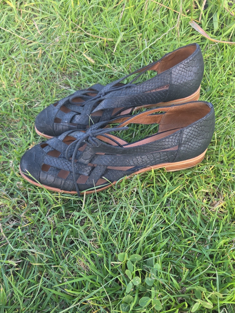 Jeffery Campbell Canela Flat black leather Size US 10